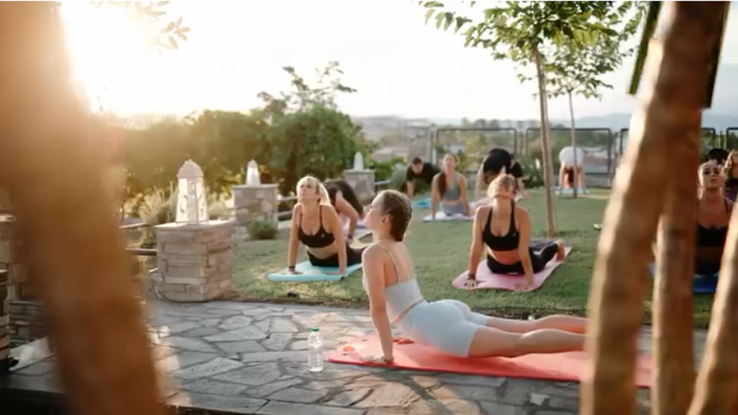 Ομαδική πρακτική yoga